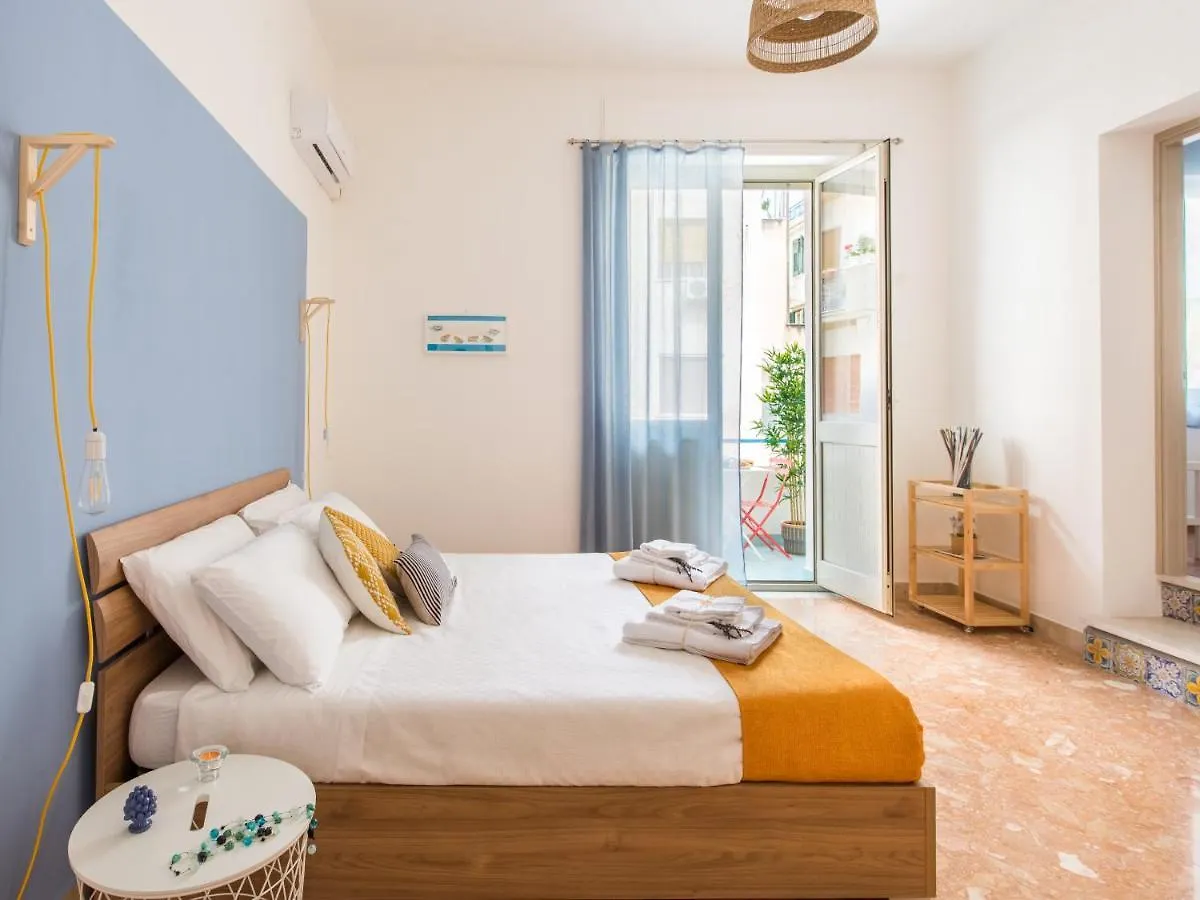 Apartment Vento Di Scirocco Casa Vacanze A Pochi Metri Dal Mare Santa Flavia